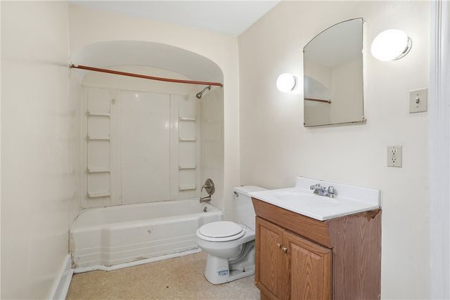 144 Ridge Avenue, New Kensington, PA 15068