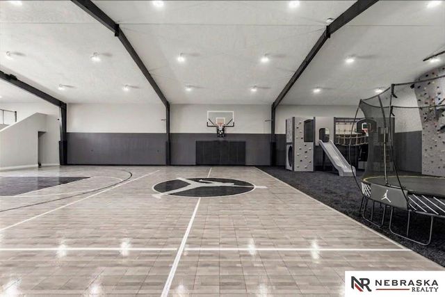 11919 N 184th Plaza, Bennington, NE 68007