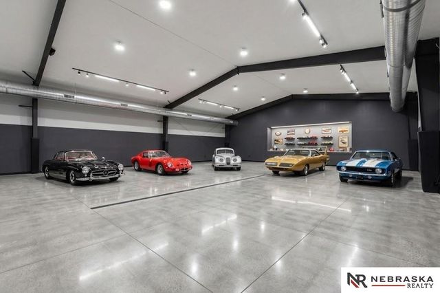 11919 N 184th Plaza, Bennington, NE 68007