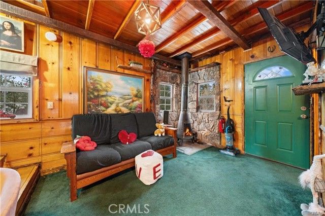 831 Crescent Lane, Big Bear Lake, CA 92315