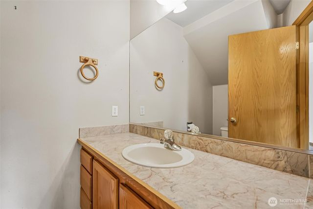 19810 11th Street E, Lake Tapps, WA 98391