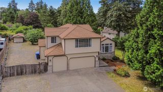 19810 11th Street E, Lake Tapps, WA 98391
