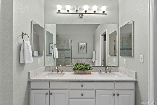 5601 E Nichols Place, Centennial, CO 80112