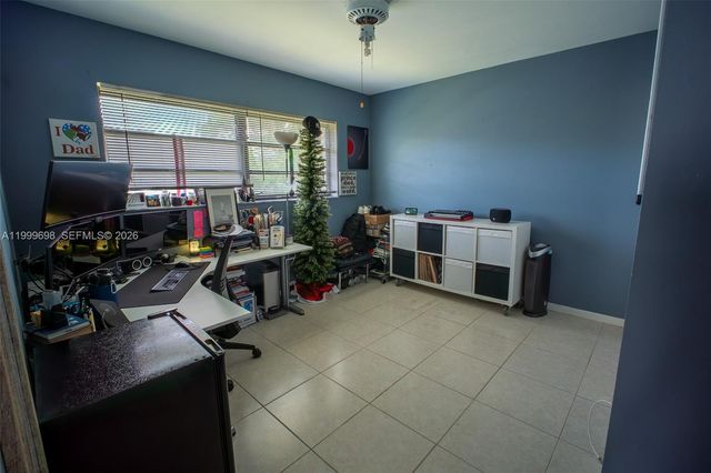 2083 Coral Ridge Dr N302, Coral Springs, FL 33071