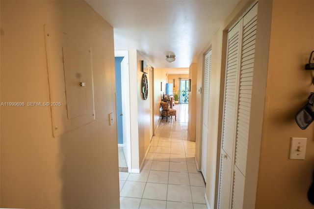 2083 Coral Ridge Dr N302, Coral Springs, FL 33071