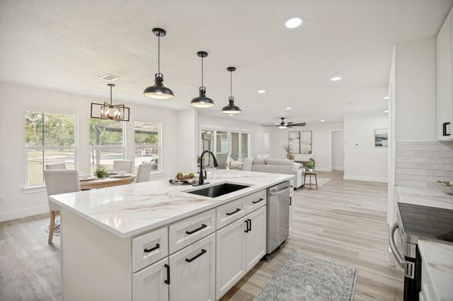3317 Ovilla Road, Ovilla, TX 75154