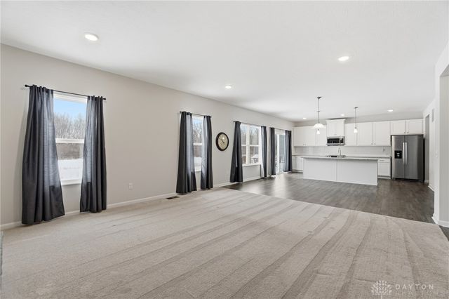 649 Maxwell Court, Germantown, OH 45327