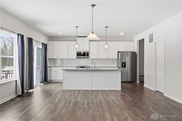 649 Maxwell Court, Germantown, OH 45327