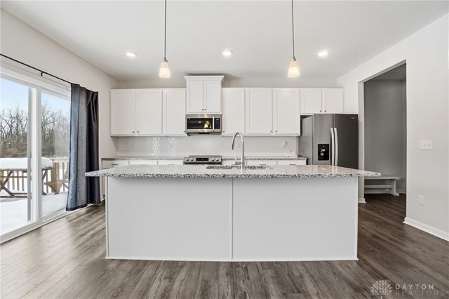 649 Maxwell Court, Germantown, OH 45327