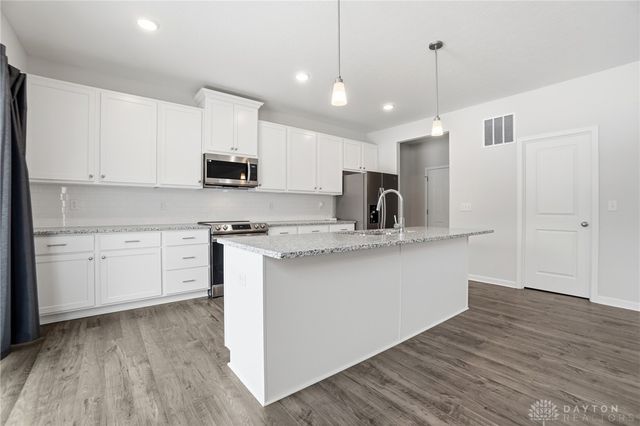 649 Maxwell Court, Germantown, OH 45327