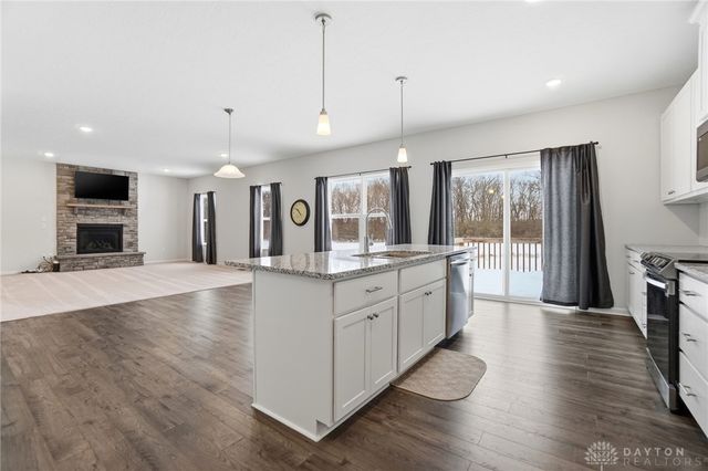 649 Maxwell Court, Germantown, OH 45327