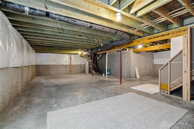 649 Maxwell Court, Germantown, OH 45327