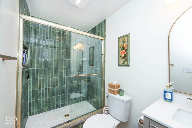 9201 Warwick Road, Indianapolis, IN 46240