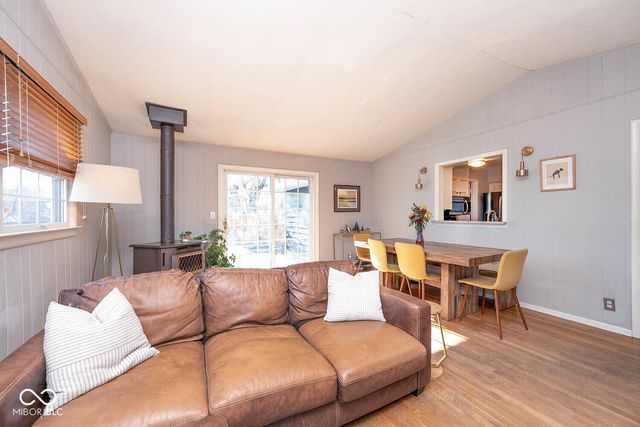 9201 Warwick Road, Indianapolis, IN 46240