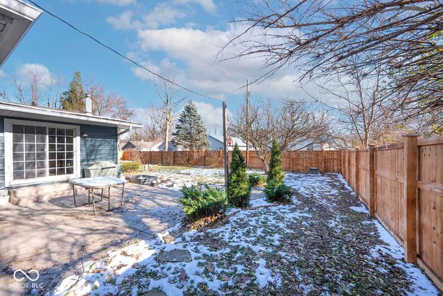 9201 Warwick Road, Indianapolis, IN 46240