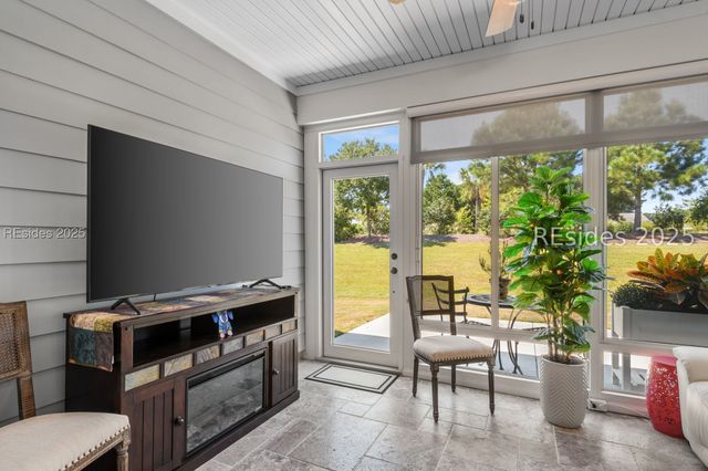 104 Fawnwood Ct, Okatie, SC 29909