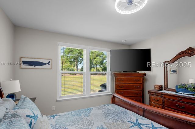 104 Fawnwood Ct, Okatie, SC 29909