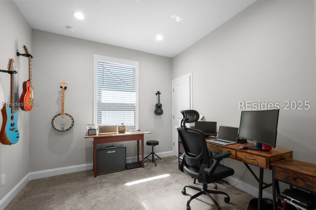 104 Fawnwood Ct, Okatie, SC 29909