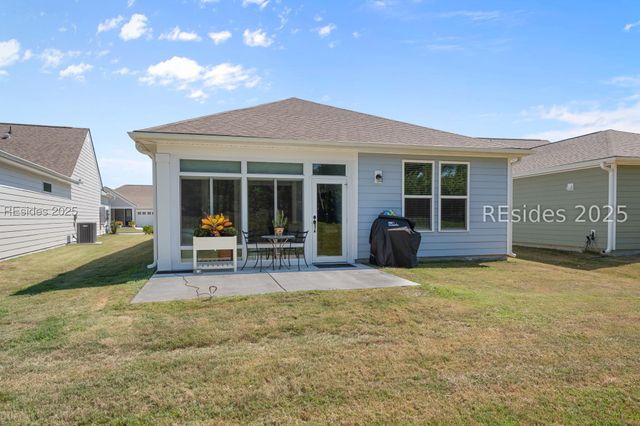 104 Fawnwood Ct, Okatie, SC 29909