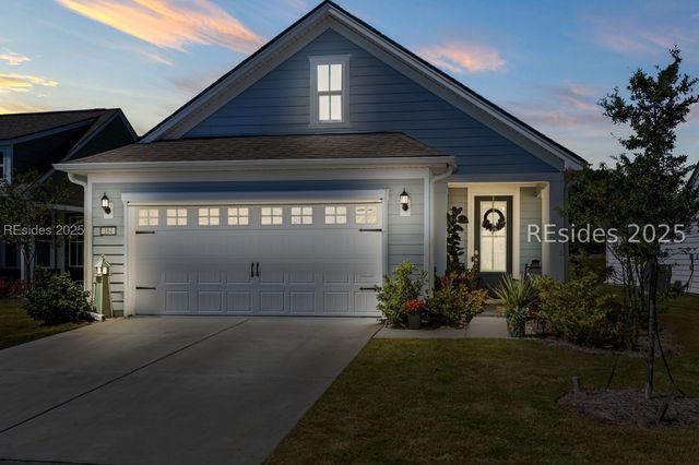 104 Fawnwood Ct, Okatie, SC 29909