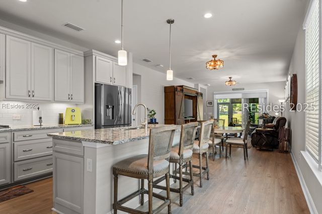 104 Fawnwood Ct, Okatie, SC 29909