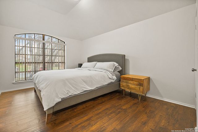 5951 Spring Buck, San Antonio, TX 78247