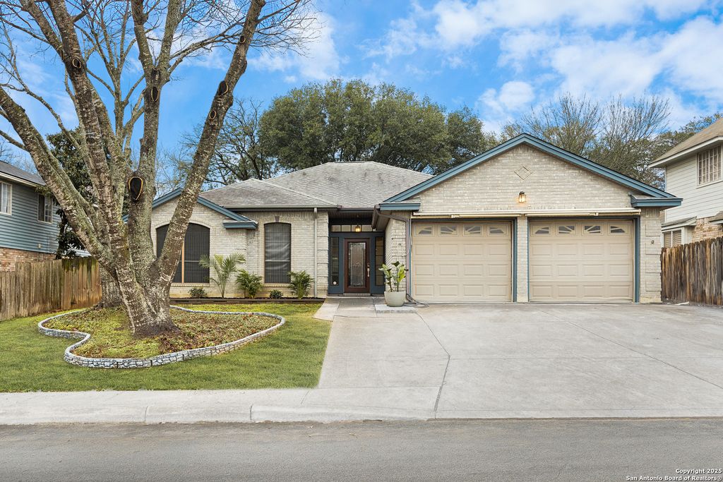 5951 Spring Buck, San Antonio, TX 78247
