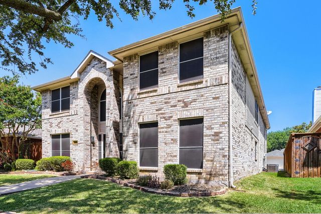 3812 Red Oak Trail, The Colony, TX 75056