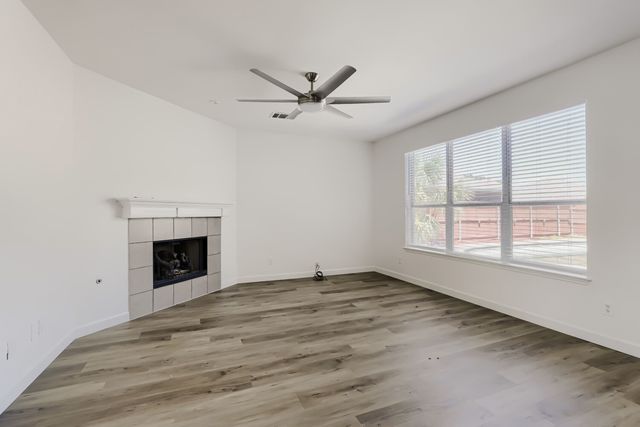 3812 Red Oak Trail, The Colony, TX 75056