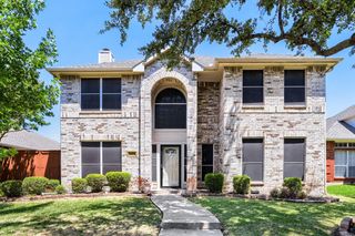 3812 Red Oak Trail, The Colony, TX 75056