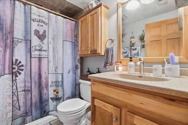 28616 W Benjamin Avenue, Spring Grove, IL 60081
