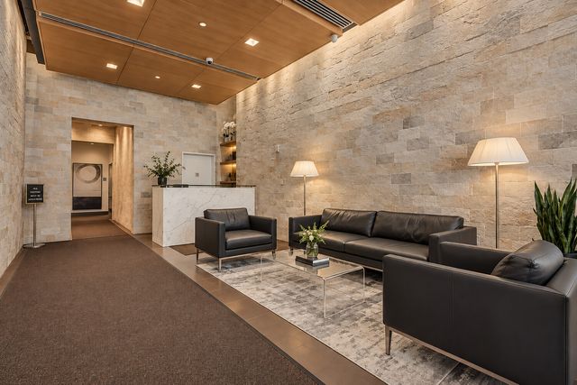 100 W 39th St Apt 43J, New York City, NY 10018