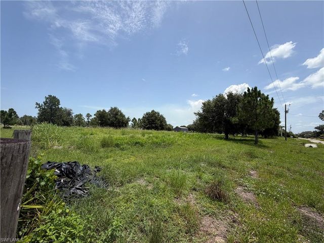 7896 3rd TER, Labelle, FL 33935