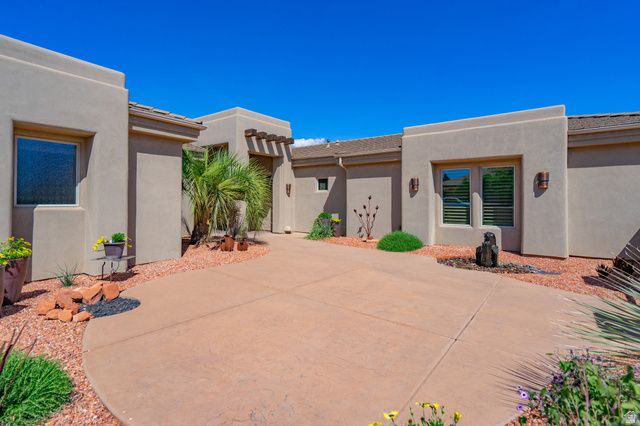 951 E CITADEL RD, Ivins, UT 84738
