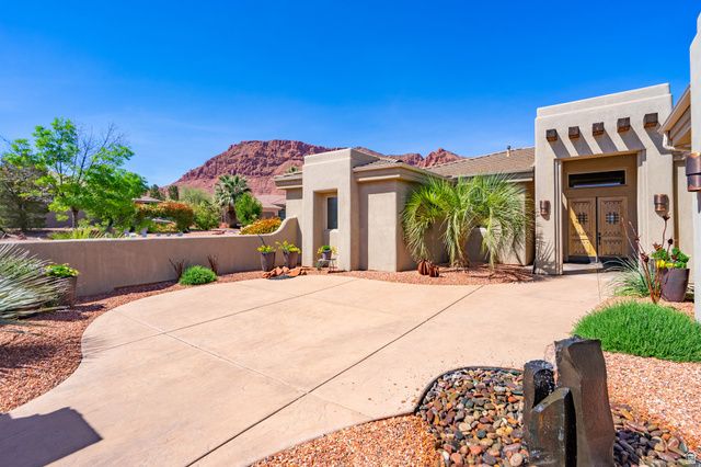 951 E CITADEL RD, Ivins, UT 84738