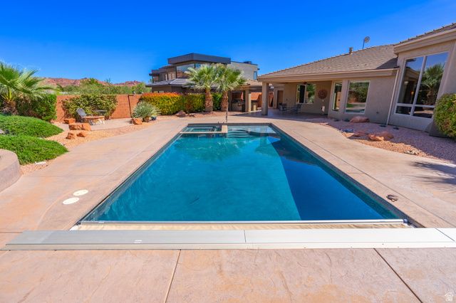 951 E CITADEL RD, Ivins, UT 84738