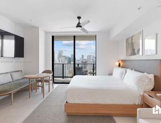 159 NE 6th Street 3506, Miami, FL 33132