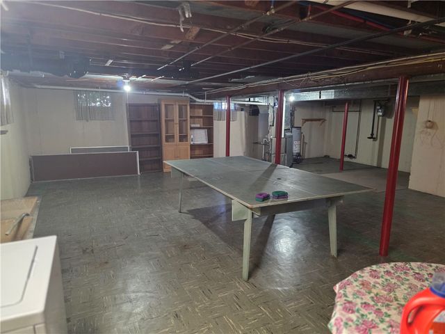 59 Ferncrest Drive, Pawtucket, RI 02861