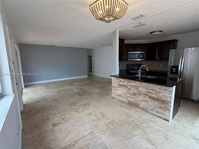 17221 SW 142nd Ct, Miami, FL 33177