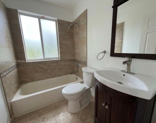 17221 SW 142nd Ct, Miami, FL 33177
