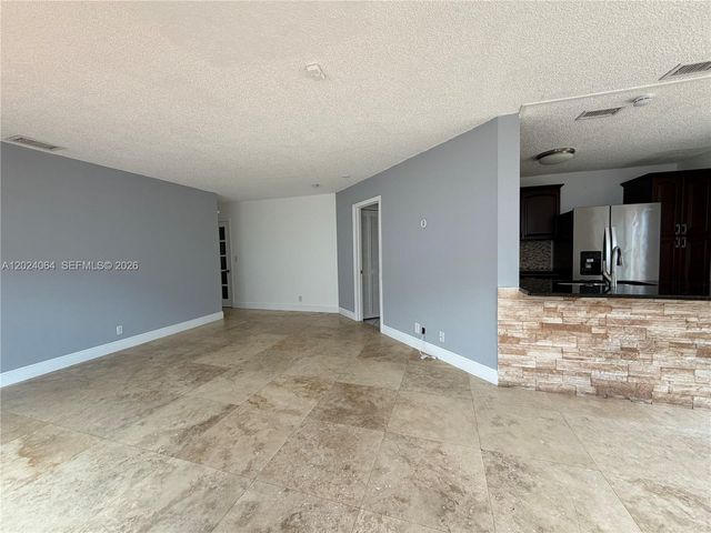 17221 SW 142nd Ct, Miami, FL 33177