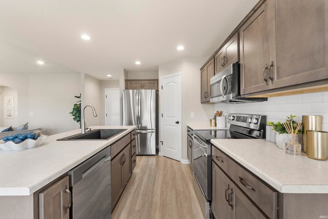 12624 Memory Lane, Fort Wayne, IN 46818