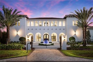 50 Mahogany DR, Naples, FL 34108