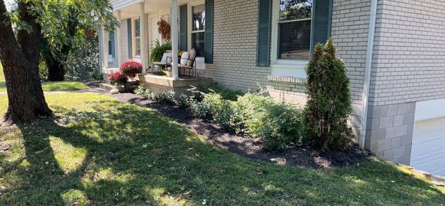 2716 Donna Hill Dr, Nashville, TN 37214