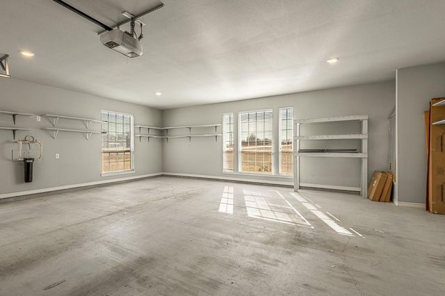 11 Heritage Oak Drive, Huntsville, TX 77320