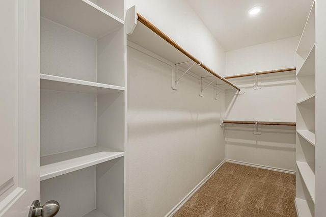 11 Heritage Oak Drive, Huntsville, TX 77320