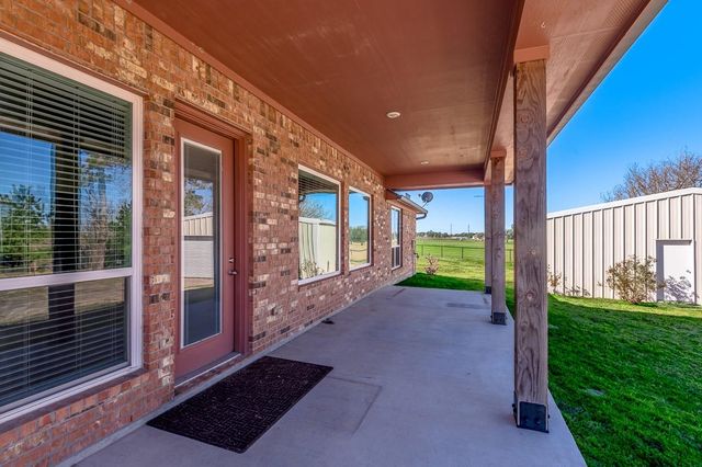 11 Heritage Oak Drive, Huntsville, TX 77320