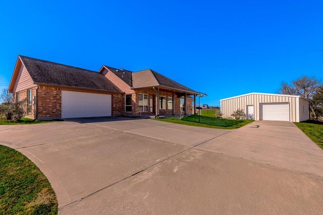 11 Heritage Oak Drive, Huntsville, TX 77320