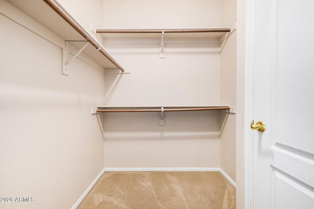 Image 12 of property listing at 16442 S 16TH Lane, Phoenix, AZ 85045