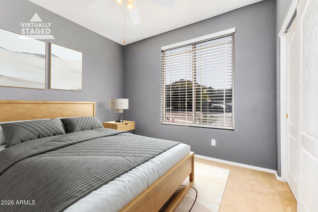 Image 13 of property listing at 16442 S 16TH Lane, Phoenix, AZ 85045